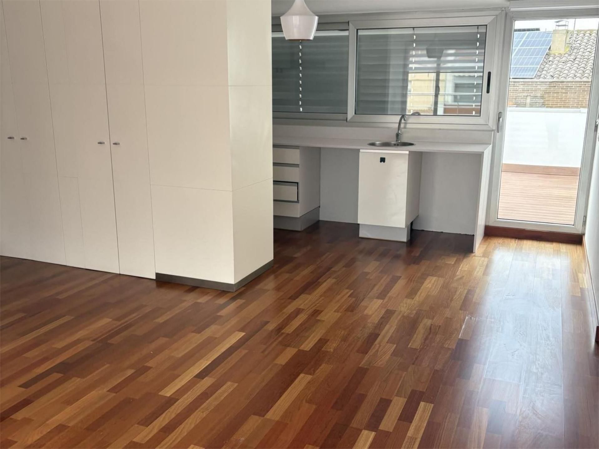 Flat to rent in Alpicat  with Air Conditioner, Heating and Parquet flooring