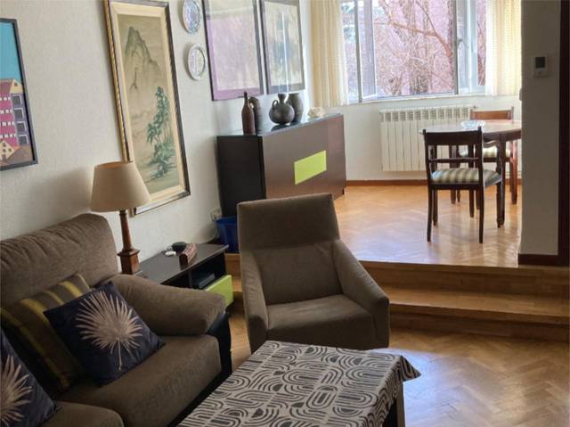 Piso en Venta en Calle Tomelloso, 12 en Almendrales