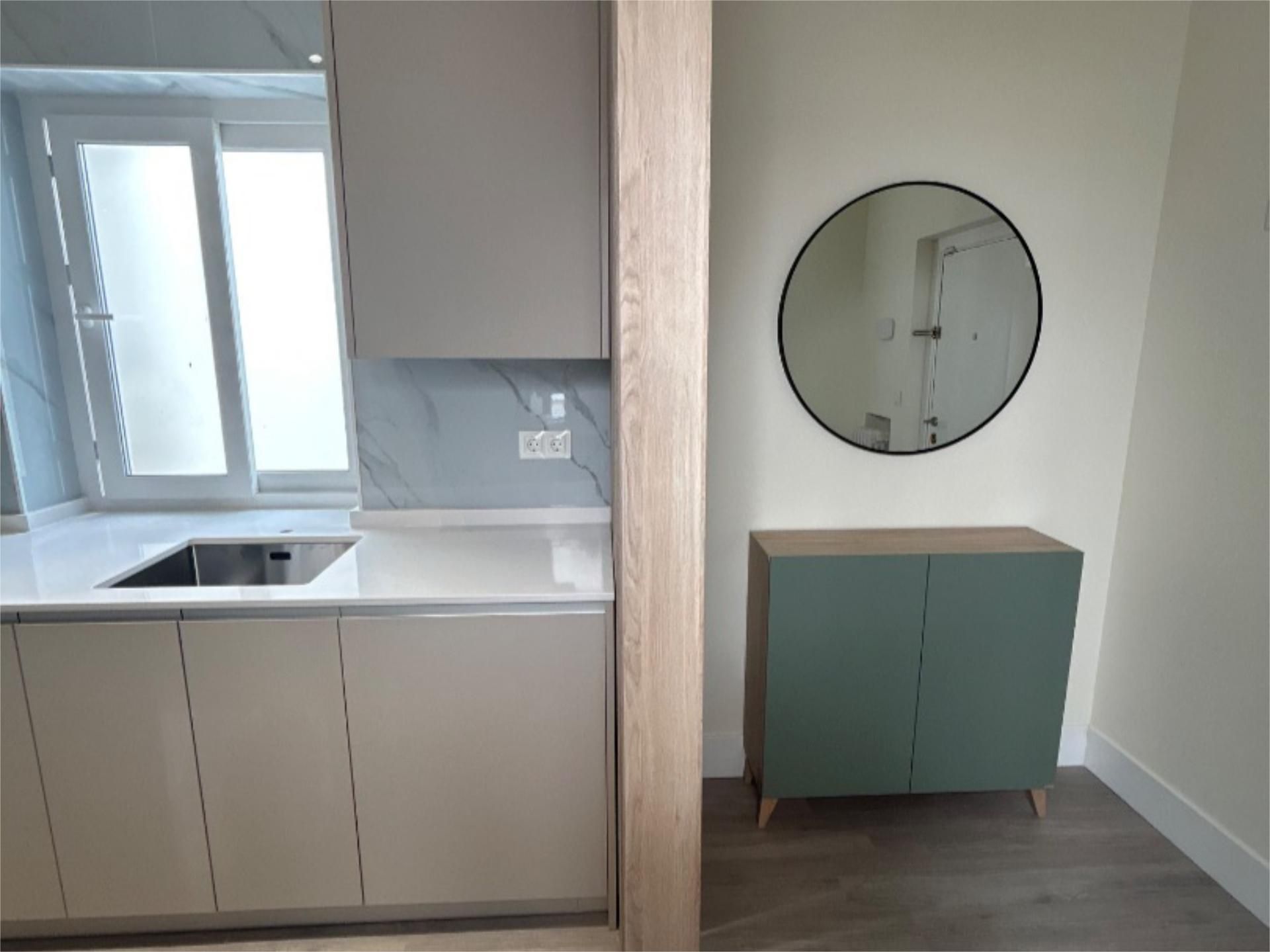 Kitchen of Flat for sale in  Madrid Capital