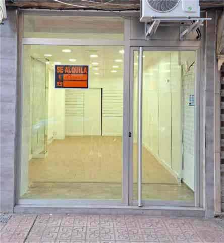 Local comercial en Alquiler en Santa Rosa - Valdeolleros