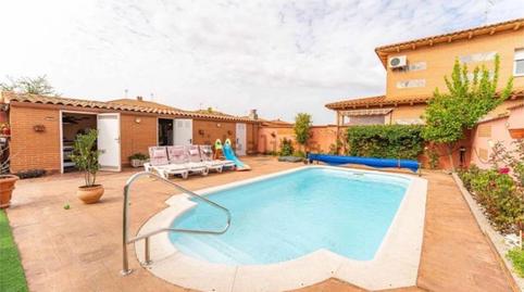 Foto 4 de Casa o chalet en venta en Calle de Borox, 35, Corralejos - Campo de las Naciones,  Madrid Capital