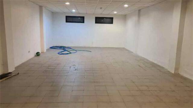 Local comercial en Alquiler en Cuntis