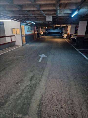 Garaje en Alquiler en Canillas