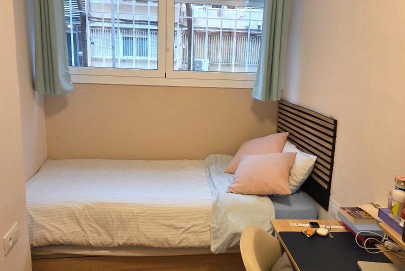 Apartment to share in Carrer de Narbona, 8, El Besós i el Maresme, Barcelona Capital - image 1 Photo 1 of Apartment to share in Carrer de Narbona, 8, El Besós i el Maresme, Barcelona Capital