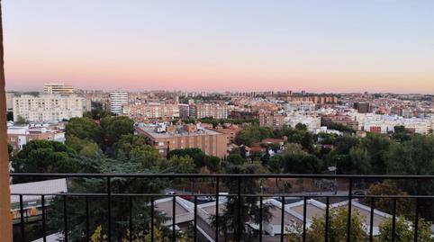 Photo 3 of Flat to rent in Calle de Los Reyes Magos, 6, Niño Jesús,  Madrid Capital