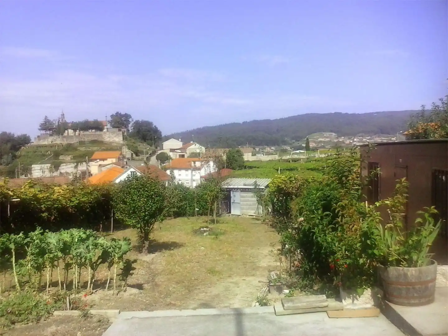 Wohnung zum Verkauf in Meaño mit Heizung, Privatgarten und Abstellraum