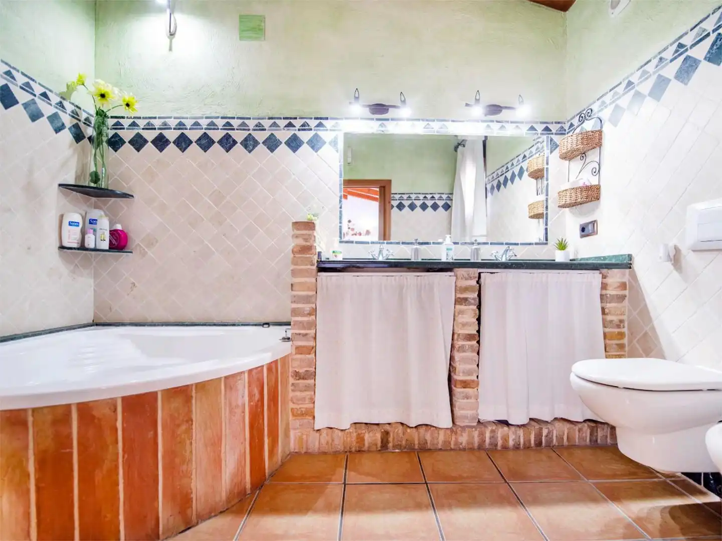 Country homes for sale in Partida Llenes, 41c, Benissa pueblo Bathroom of Country homes for sale in Benissa with Air Conditioner, Terrace and Swimming Pool