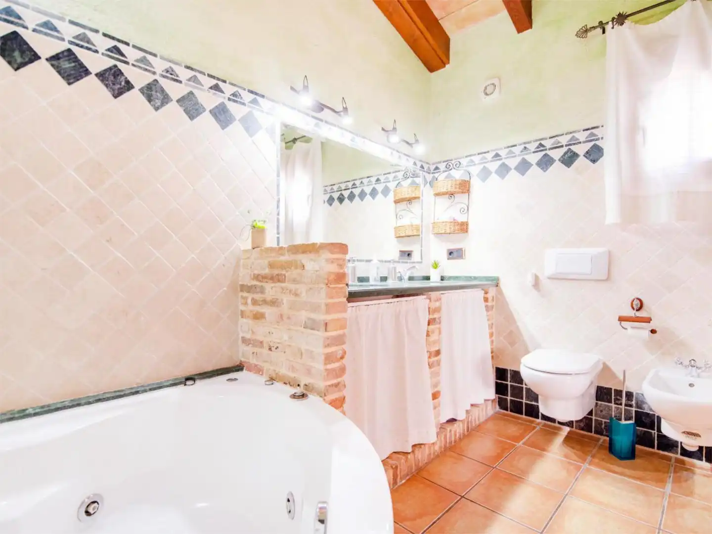 Country homes for sale in Partida Llenes, 41c, Benissa pueblo Bathroom of Country homes for sale in Benissa with Air Conditioner, Terrace and Swimming Pool