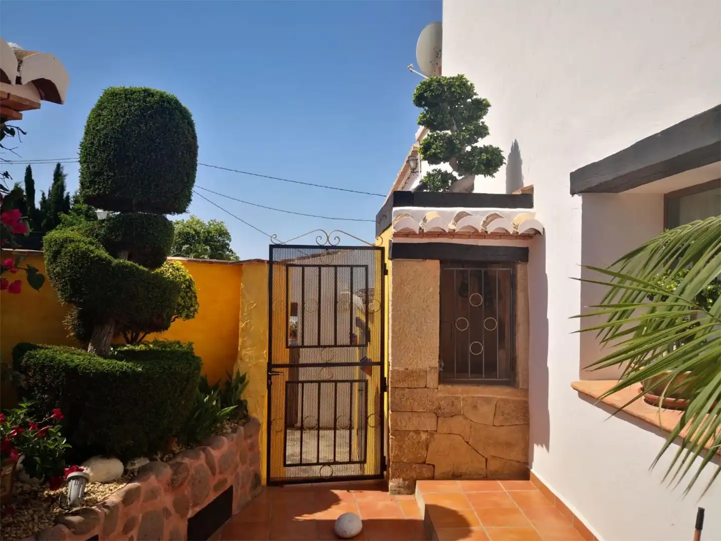Country homes for sale in Partida Llenes, 41c, Benissa pueblo Garden of Country homes for sale in Benissa with Air Conditioner, Terrace and Swimming Pool