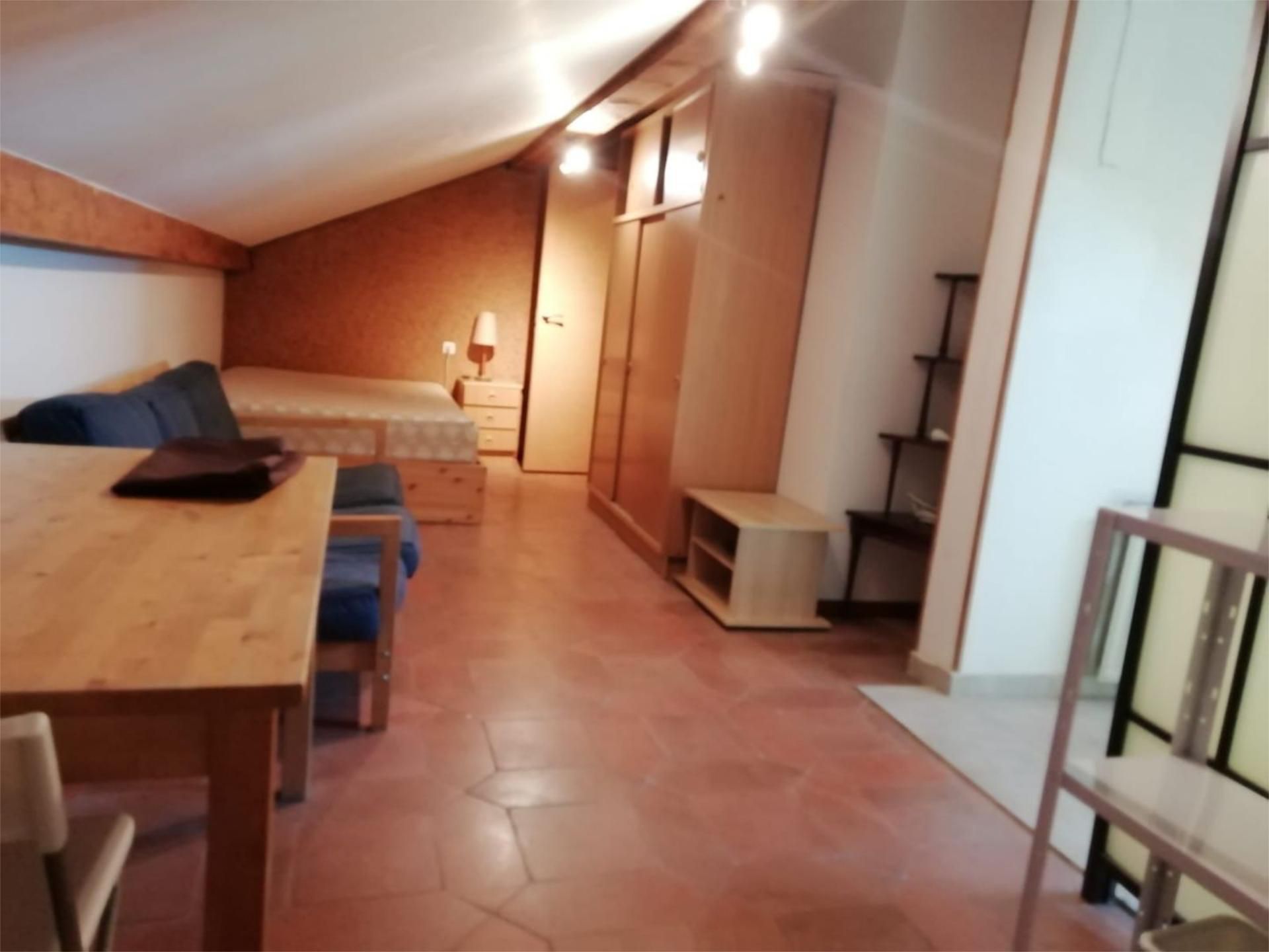 Dormitori de Estudi de lloguer en  Madrid Capital amb Calefacció, Moblat i Balcó