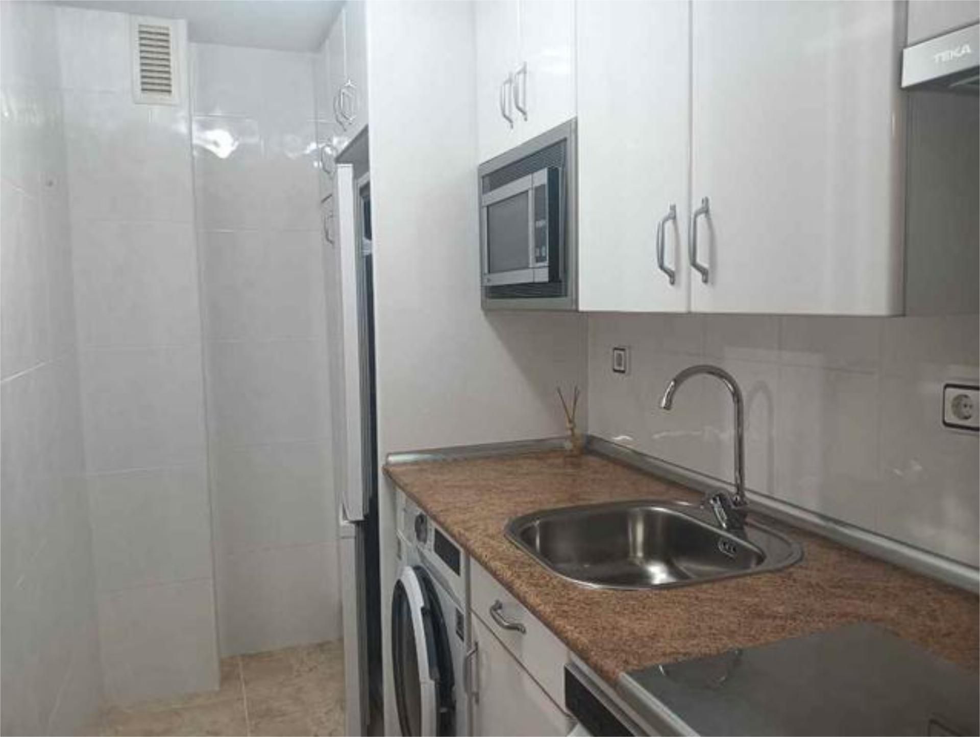 Kitchen of Apartment for sale in  Zaragoza Capital  with Heating and Terrace