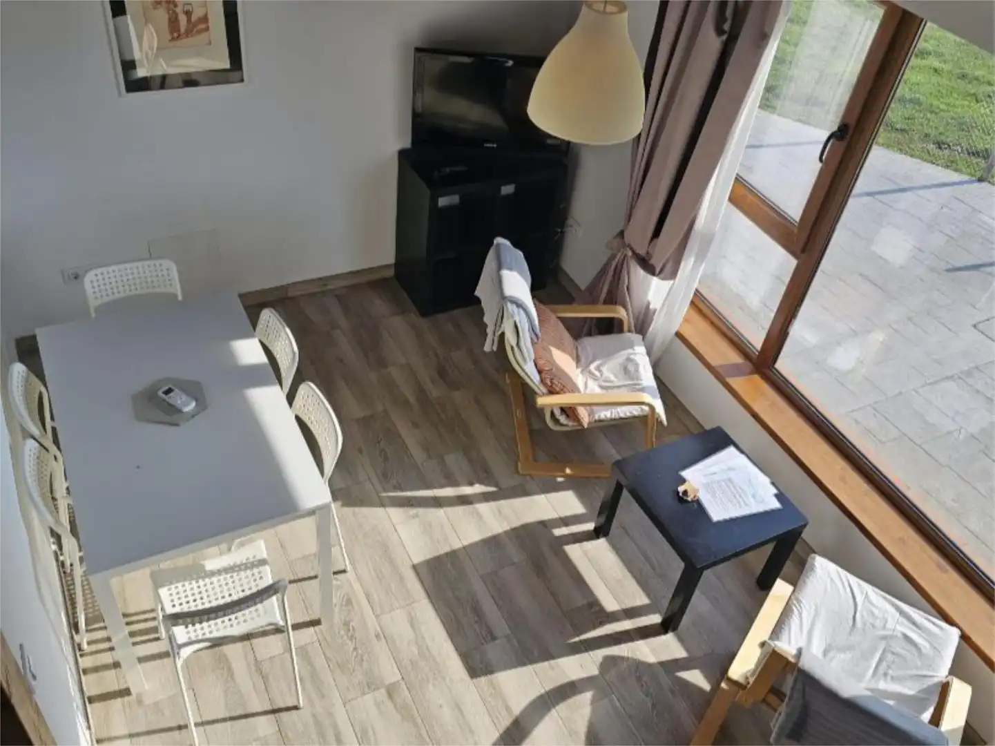 Sala de estar de Casa adosada de alquiler en Valdáliga con Aire acondicionado, Calefacción y Jardín privado