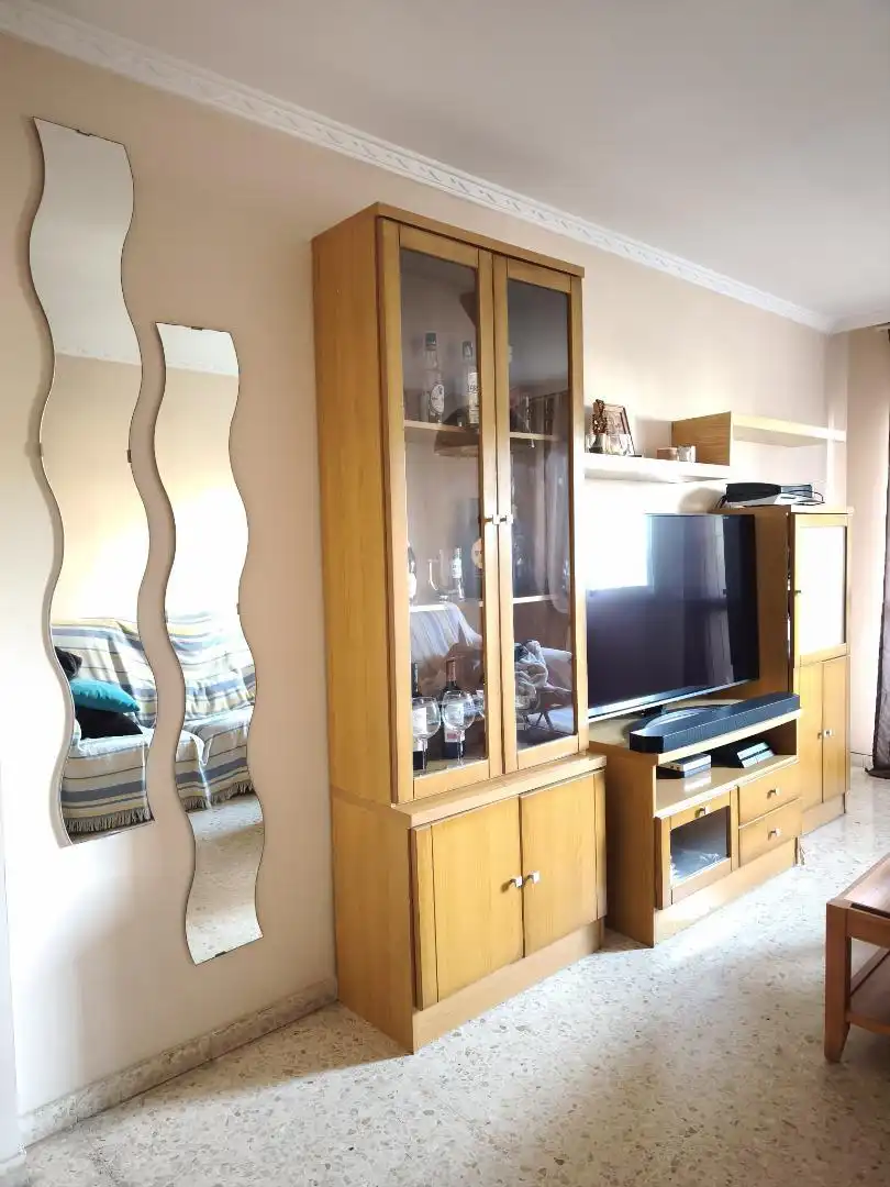 Wohnung zum Verkauf in Paseo Terraza, 16, Mondejar - Junquillos Wohnzimmer von Wohnung zum Verkauf in La Línea de la Concepción mit Terrasse, Möbliert und Ofen