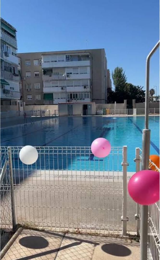 Swimming pool of Flat for sale in Parla  with Terrace and Swimming Pool
