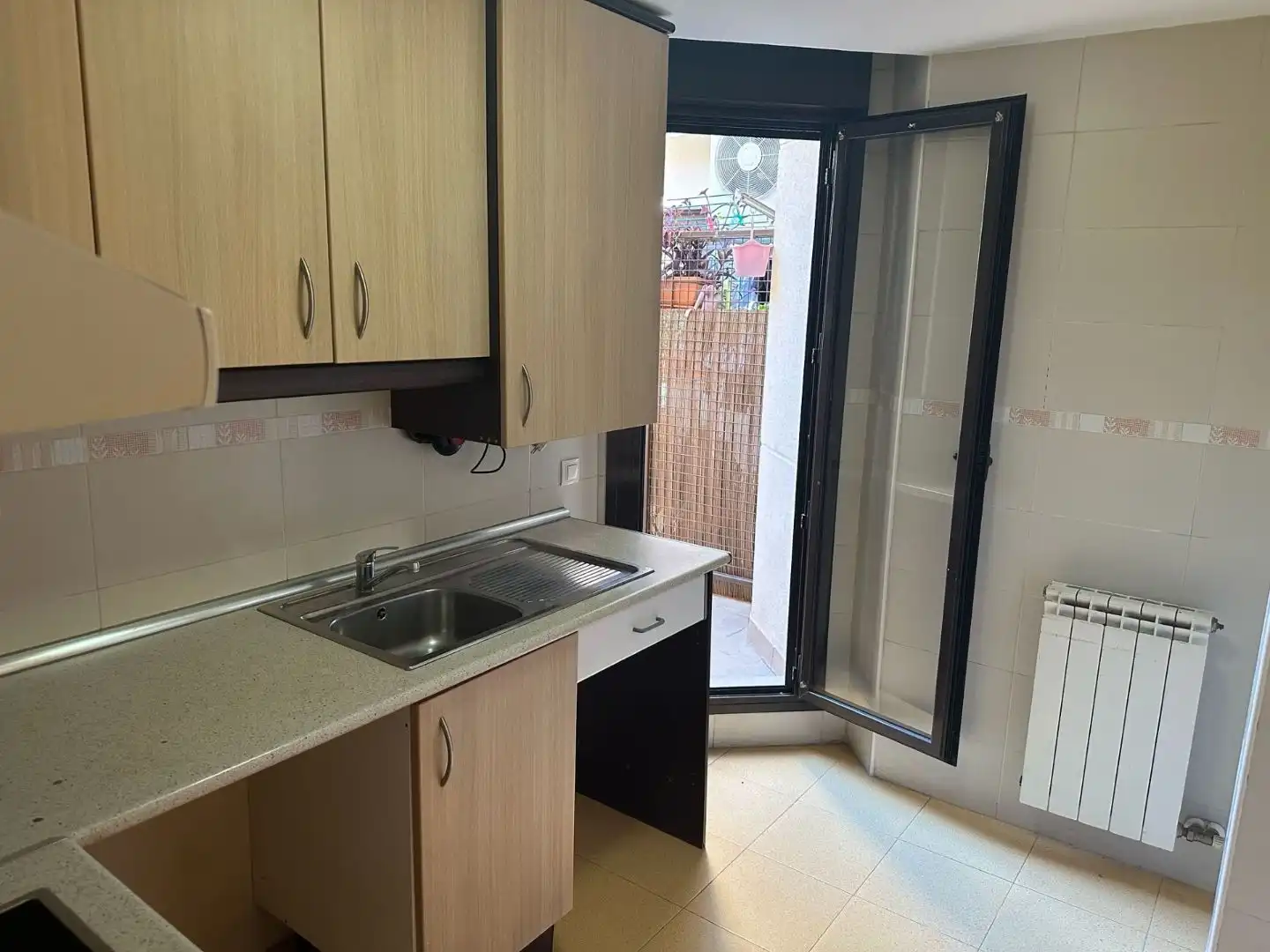 Piso en venta en Calle de Ramón y Cajal, 2, Cuarte de Huerva Cocina de Piso en venta en Cuarte de Huerva con Calefacción, Terraza y Trastero