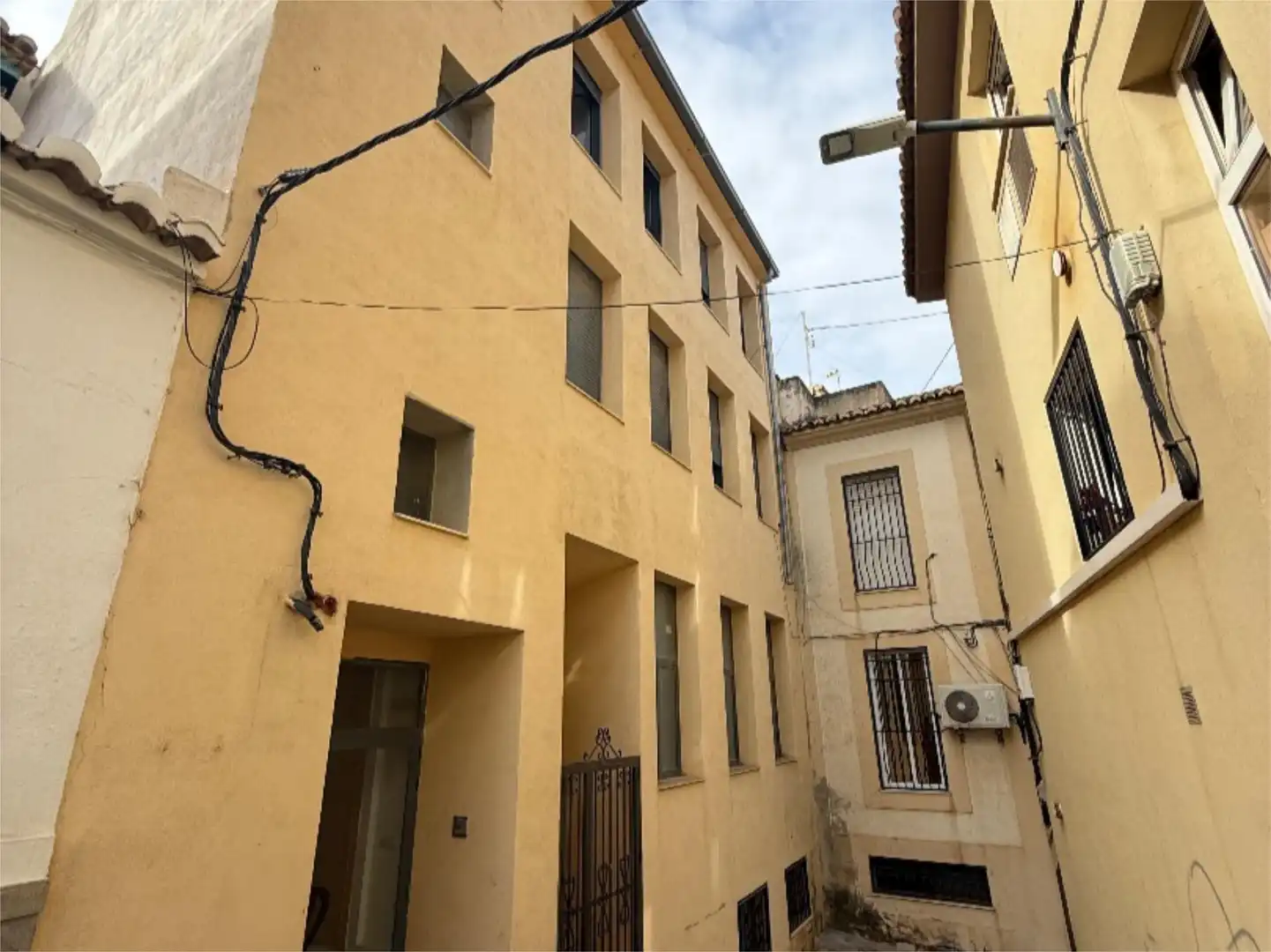 Wohnung zum Verkauf in Calle Beaterio, 2, Casco Antiguo Außenansicht von Wohnung zum Verkauf in Llíria mit Terrasse