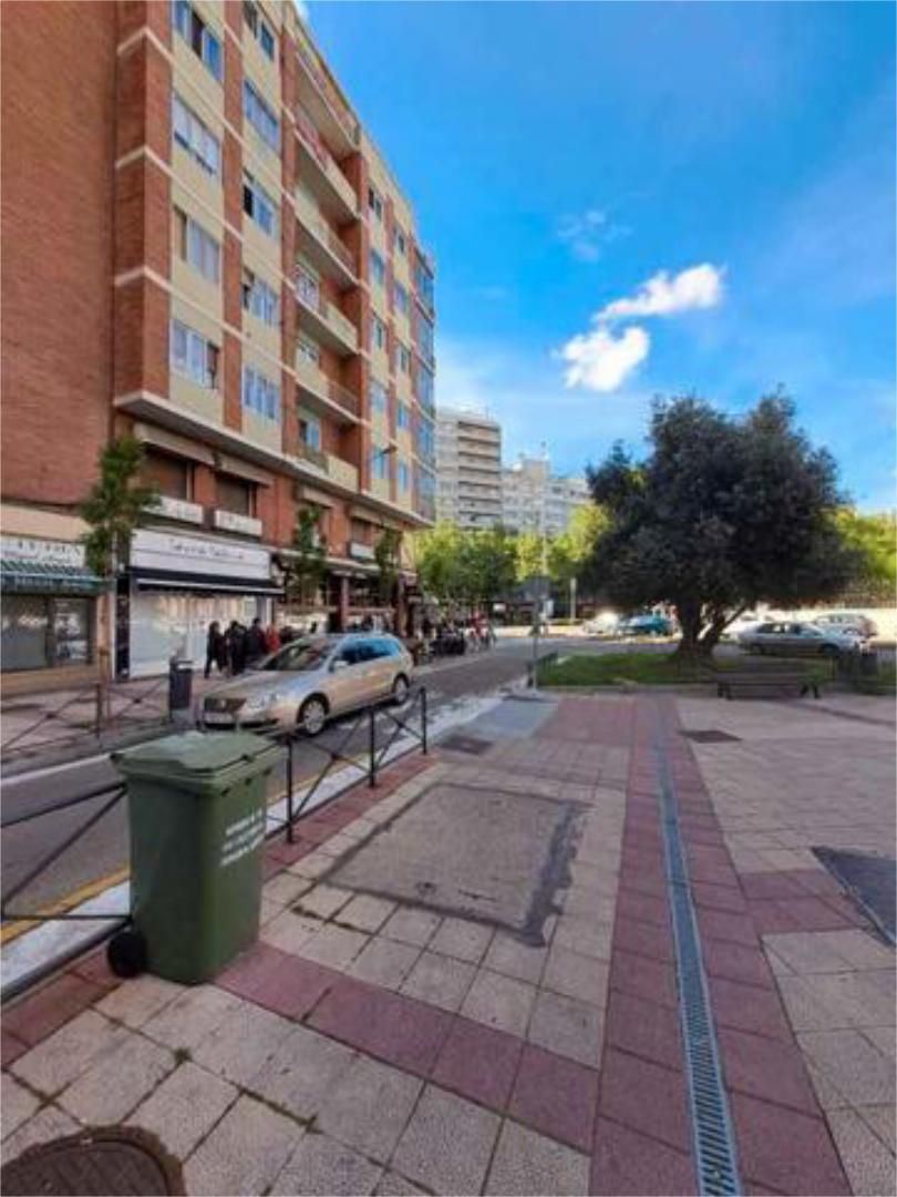 Flat to rent in Campo Grande Exterior view of Flat to rent in Valladolid Capital with Heating, Furnished and Pets allowed