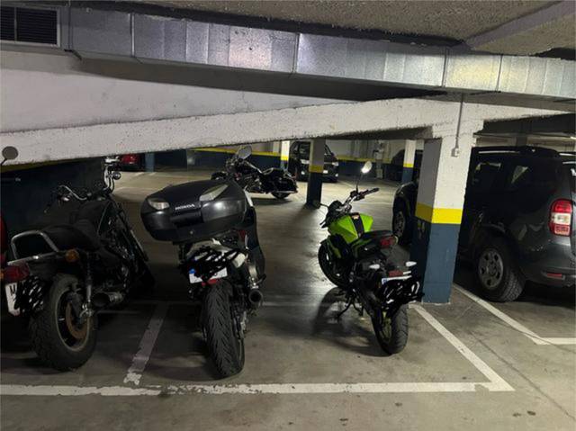 Garaje en Alquiler en Canillas