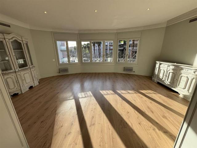 Piso en Alquiler en Carrer de Copèrnic, 1 en Sant Gervasi- Galvany