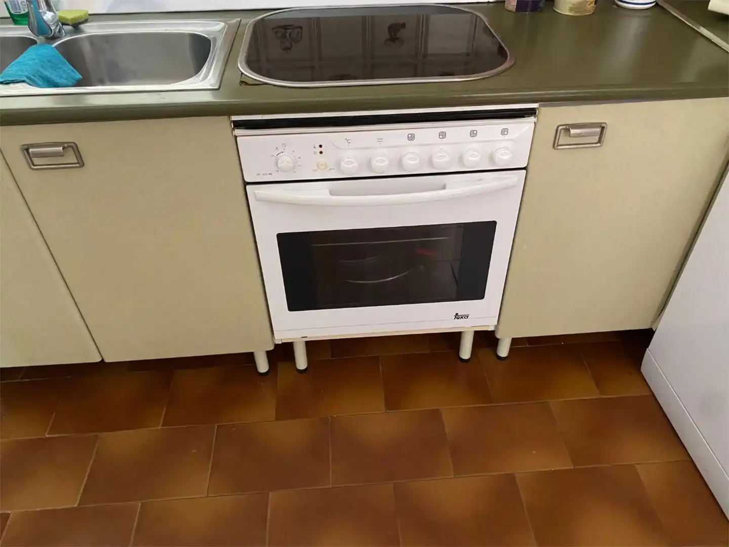 Cocina de Casa o chalet en venta en Castilblanco de los Arroyos con Aire acondicionado, Terraza y Piscina