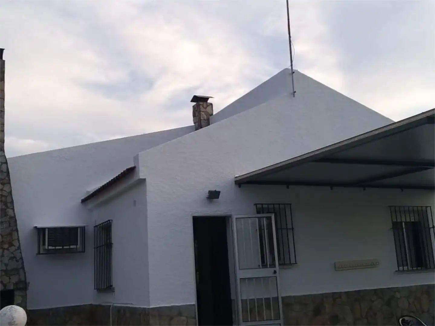 Vista exterior de Casa o chalet en venta en Castilblanco de los Arroyos con Aire acondicionado, Terraza y Piscina