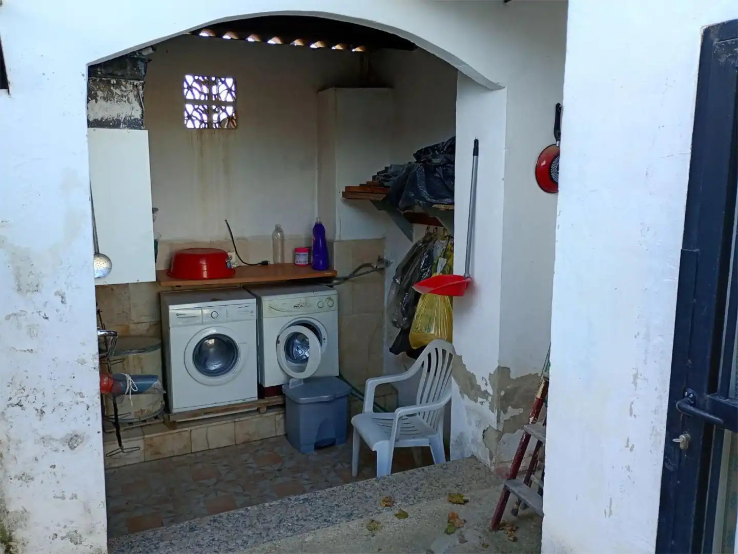 Cocina de Finca rústica en venta en Casinos con Aire acondicionado, Terraza y Piscina