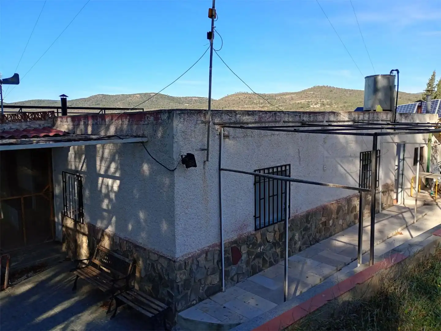 Vista exterior de Finca rústica en venta en Casinos con Aire acondicionado, Terraza y Piscina