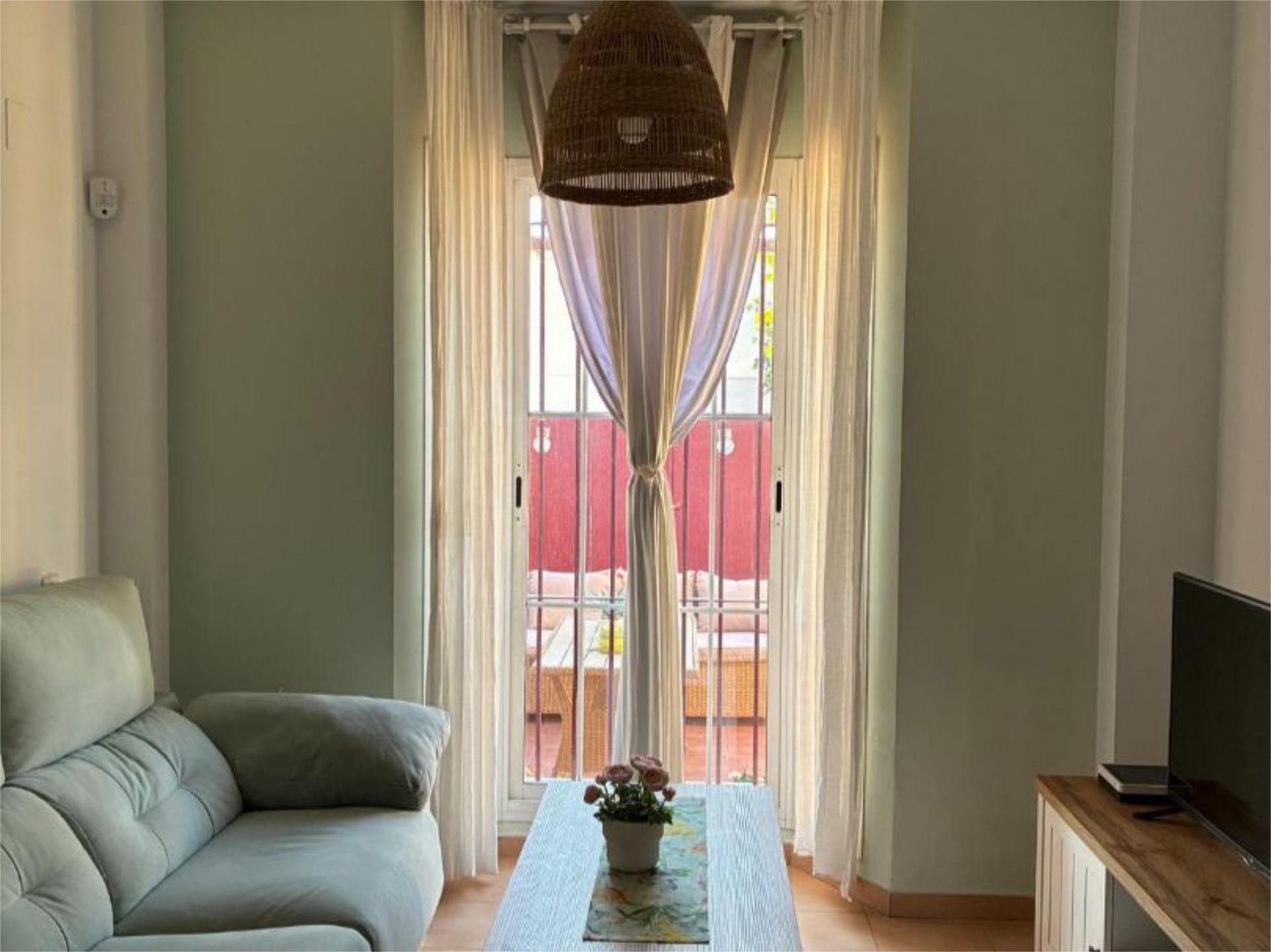 Terrassa de Casa o xalet en venda en Dos Hermanas amb Aire condicionat, Calefacció i Jardí privat