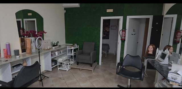 Local comercial en Alquiler en Avenida de los Andes, 3 en La Avanzada - La Cueva