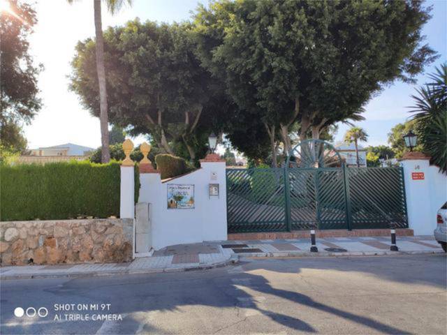 Garaje en Alquiler en Montemar