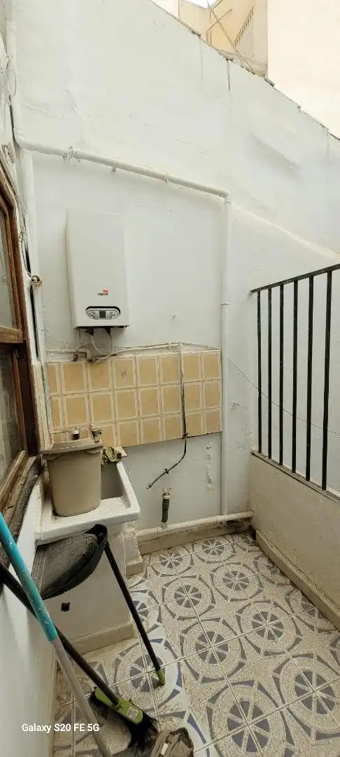 Detached homes for sale in Calle Barranco, 45, Prosperidad Bathroom of Detached homes for sale in Aspe with Air Conditioner, Terrace and Storage room