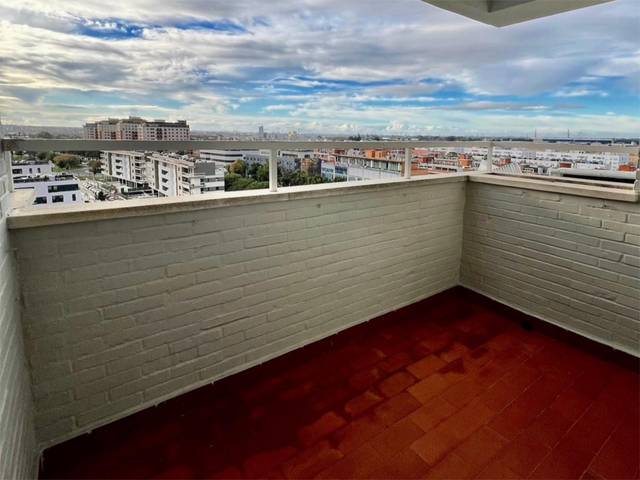 Piso en Alquiler en Avenida de Jerez, 29 en Barriada de Pineda