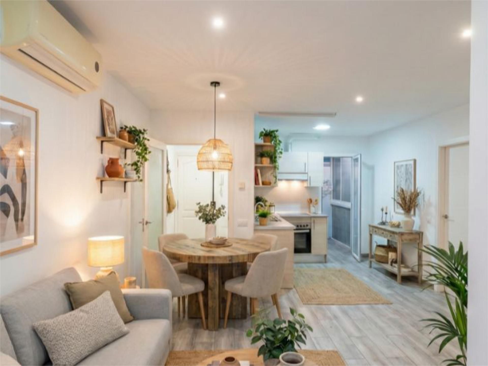 Sala d'estar de Pis en venda en Calella amb Aire condicionat i Balcó