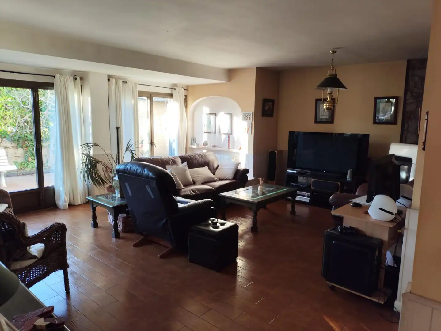 Houses for sale in Calle de San Lázaro, 72, Buitrago del Lozoya Living room of Houses for sale in Buitrago del Lozoya with Air Conditioner, Terrace and Swimming Pool