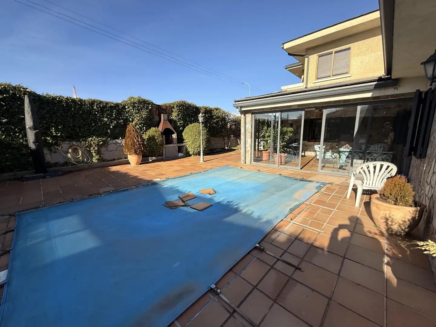 Houses for sale in Calle de San Lázaro, 72, Buitrago del Lozoya Swimming pool of Houses for sale in Buitrago del Lozoya with Air Conditioner, Terrace and Swimming Pool