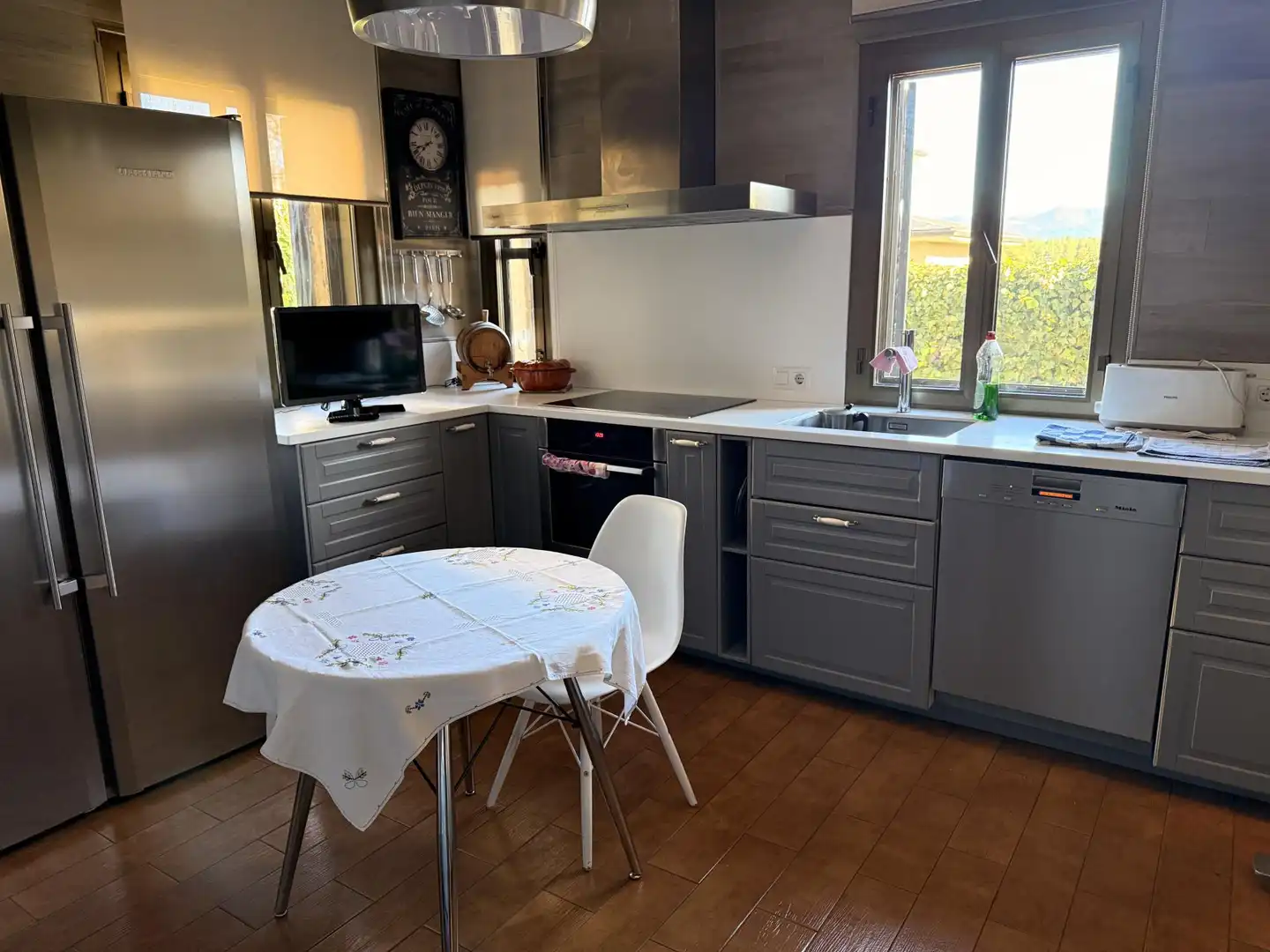 Houses for sale in Calle de San Lázaro, 72, Buitrago del Lozoya Kitchen of Houses for sale in Buitrago del Lozoya with Air Conditioner, Terrace and Swimming Pool