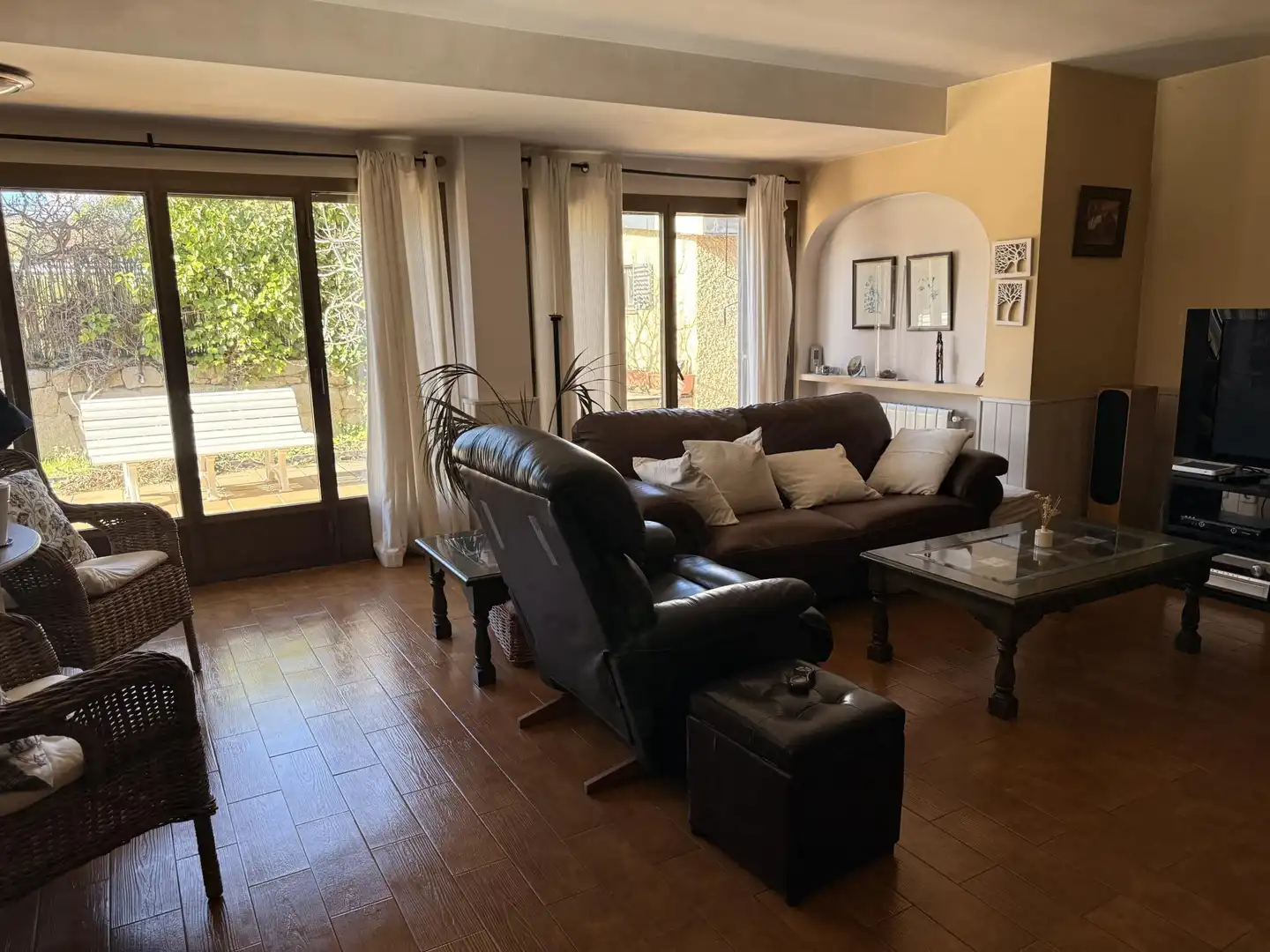 Houses for sale in Calle de San Lázaro, 72, Buitrago del Lozoya Living room of Houses for sale in Buitrago del Lozoya with Air Conditioner, Terrace and Swimming Pool