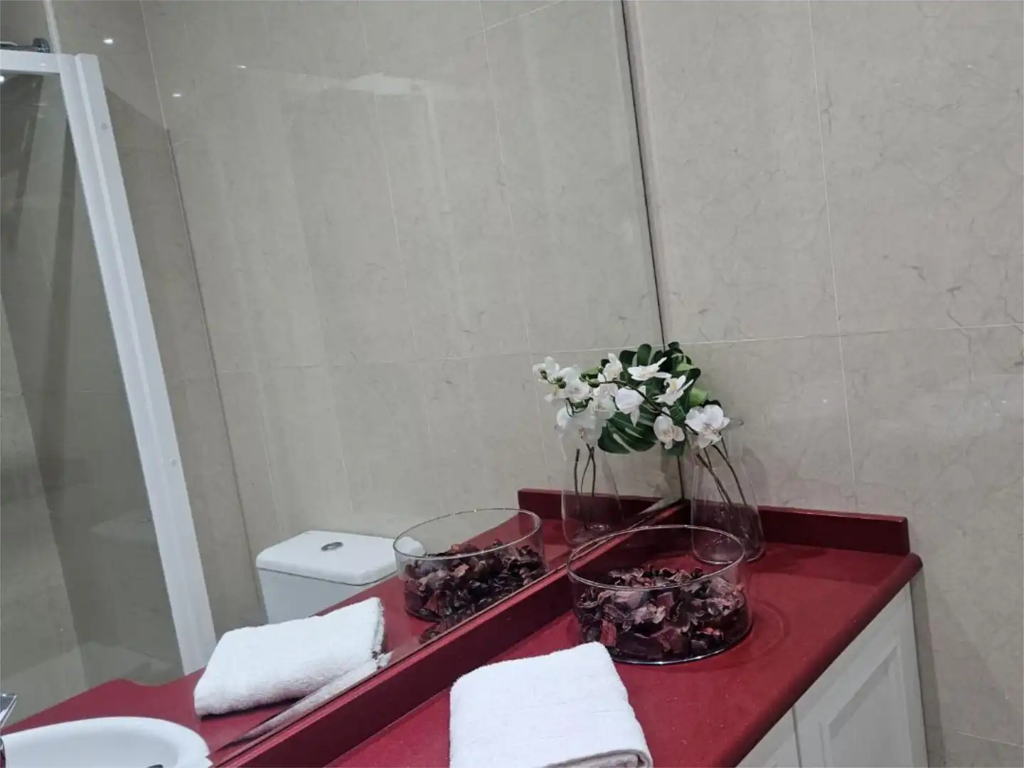 Piso en venta en Rúa de Marín, 26, Coia Baño de Piso en venta en Vigo con Balcón