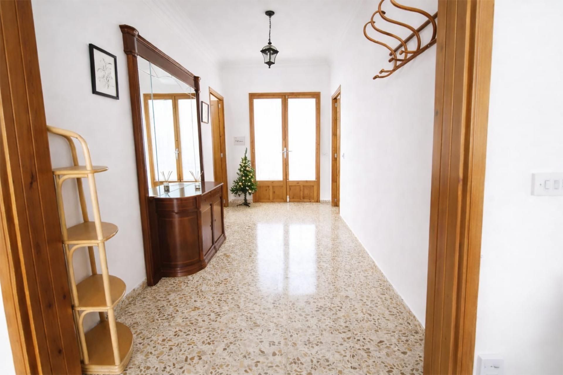 Flat to share in Carrer la Niña, 3, Sant Llorenç des Cardassar Flat to share in Sant Llorenç des Cardassar with Air Conditioner, Heating and Private garden