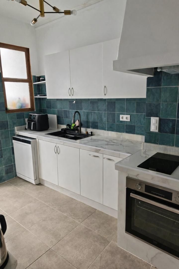 Kitchen of Flat for sale in Vigo 