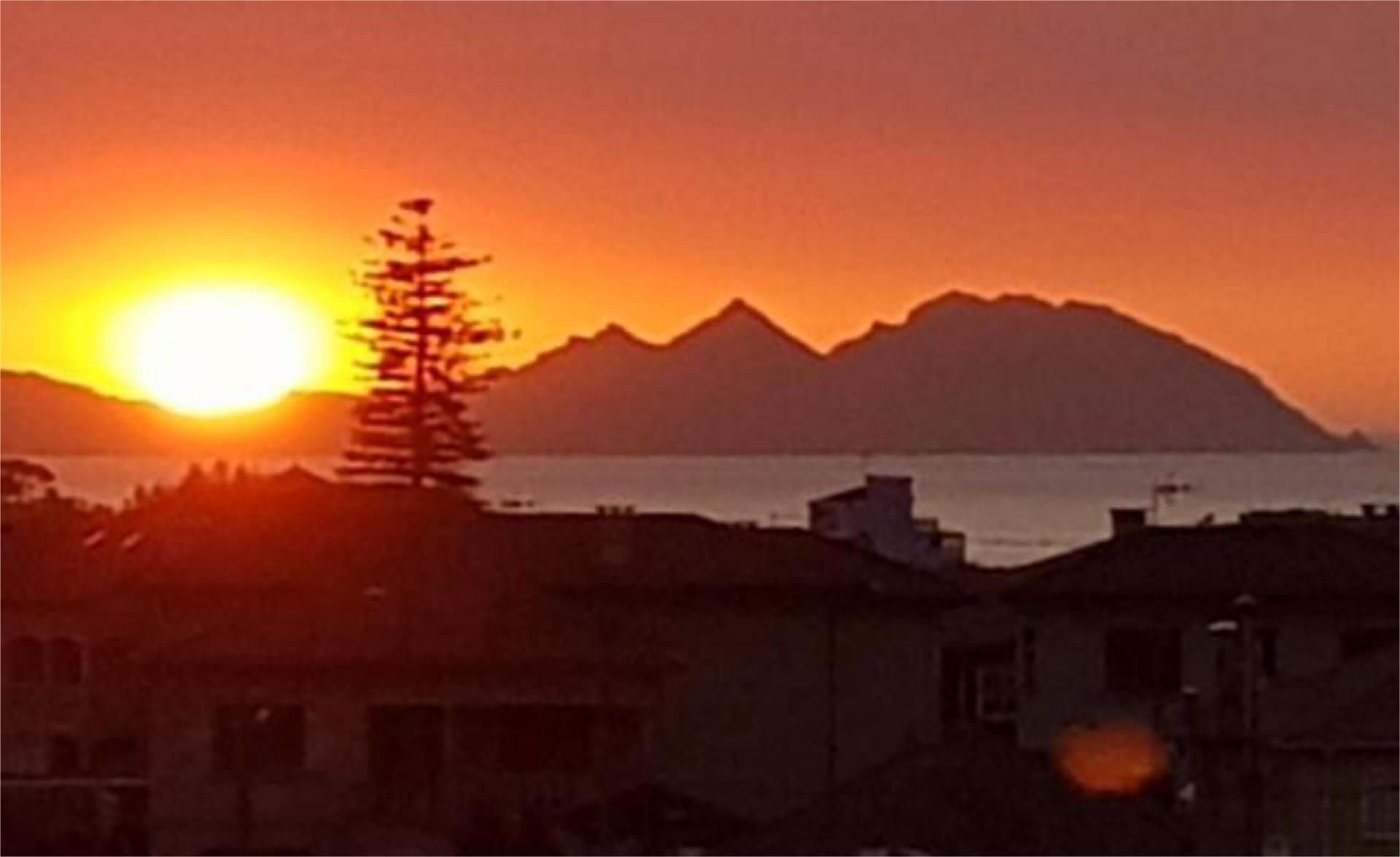 Pis en venda a Coia Vista exterior de Pis en venda en Vigo amb Calefacció, Terrassa i Traster
