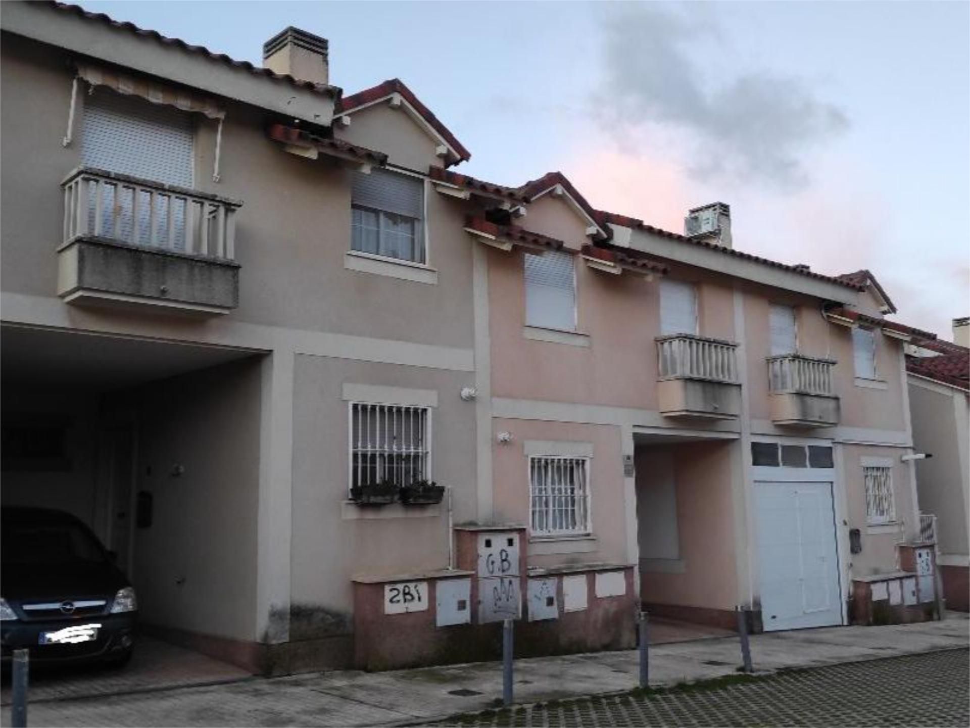 Vista exterior de Casa adosada en venta en Colmenarejo con Aire acondicionado, Calefacción y Balcón