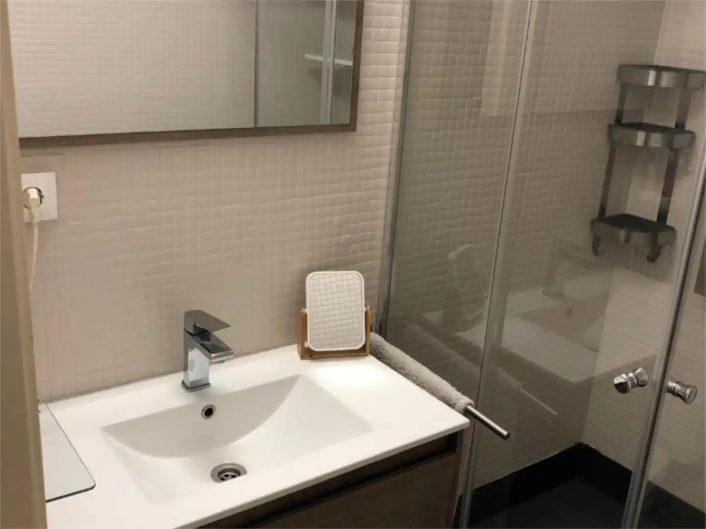 Piso en venta en Calle Andarella, 1, Barrio de la Luz Baño de Piso en venta en Xirivella con Aire acondicionado, Terraza y Piscina