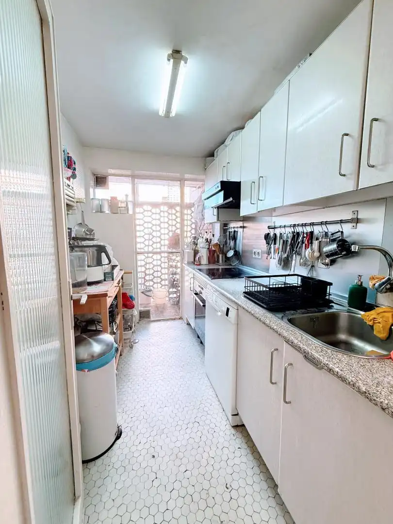 Flat for sale in Calle de Francisco José Arroyo, 2, Palomas Kitchen of Flat for sale in Madrid Capital with Terrace, Swimming Pool and Balcony
