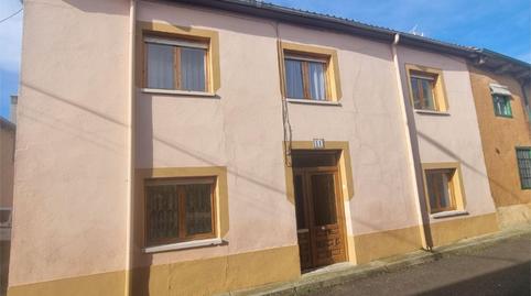 Photo 3 of Single-family semi-detached for sale in Calle Eras, 11, Villarejo de Órbigo, León