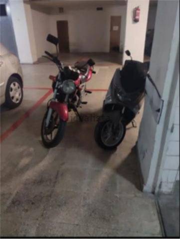 Garaje en Alquiler en Camino de Ronda