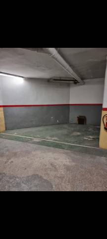 Garaje en Alquiler en Carrer Major, 87 en Castell - Poble Vell