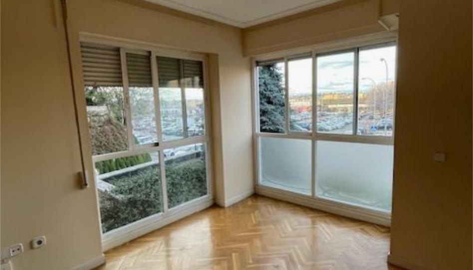 Flat to rent in Avenida del Talgo, 131, Aravaca, Madrid Capital - image 1 Photo 1 of Flat to rent in Avenida del Talgo, 131, Aravaca, Madrid Capital
