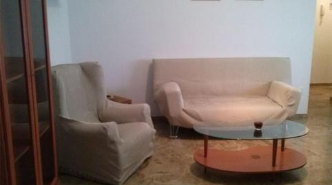 Photo 4 of Apartment to rent in Calle Siete de Mayo, 11, Ciudad Jardín - Zoco,  Córdoba Capital