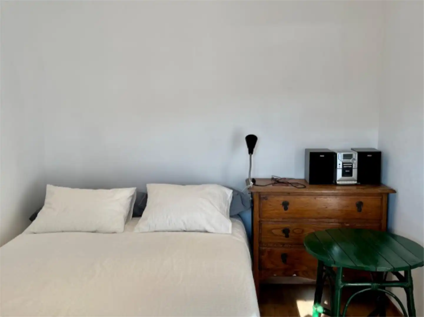Einfamilien-Reihenhaus zum Verkauf in Carrer del Priorat, 6, Clarà Schlafzimmer von Einfamilien-Reihenhaus zum Verkauf in Torredembarra mit Klimaanlage, Heizung und Privatgarten